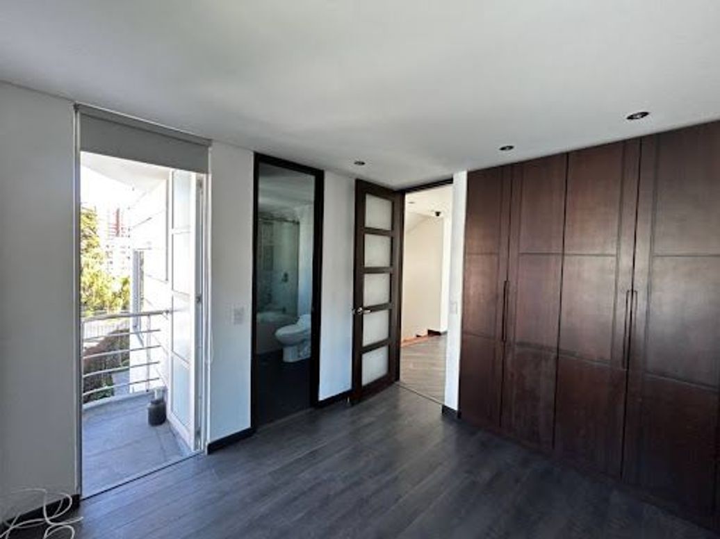 Casa de 4 alcobas en venta en Sotileza, Bogotá, 250 m² · foto 4 de 18