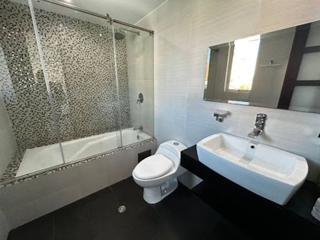 Casa de 4 alcobas en venta en Sotileza, Bogotá, 250 m² · foto 16 de 18