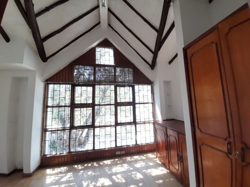 Casa de 4 alcobas en venta en Santa Ana Occidental, Bogotá, 191 m² · foto 14 de 20