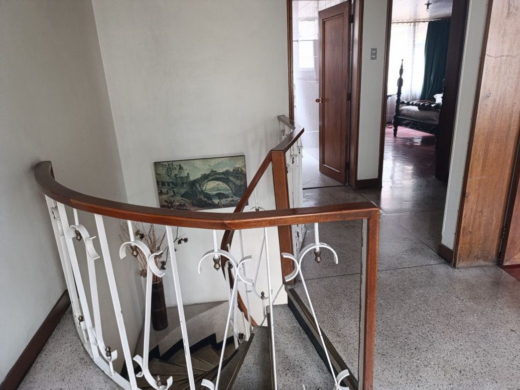 Casa de 3 alcobas en venta en Sears, Bogotá, 301 m² · foto 11 de 11