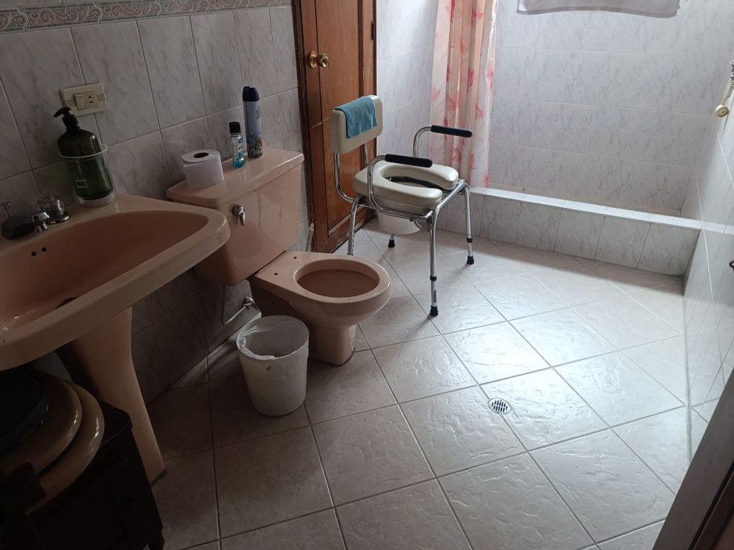 Casa de 3 alcobas en venta en Sears, Bogotá, 301 m² · foto 10 de 11