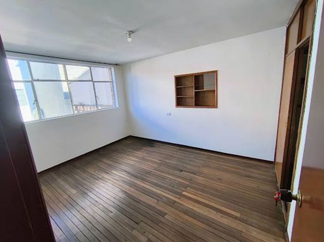 Apartamento de 7 alcobas en venta en Eduardo Santos, Bogotá, 344 m² · foto 13 de 20