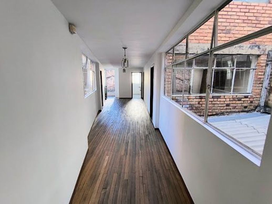 Apartamento de 7 alcobas en venta en Eduardo Santos, Bogotá, 344 m² · foto 9 de 20