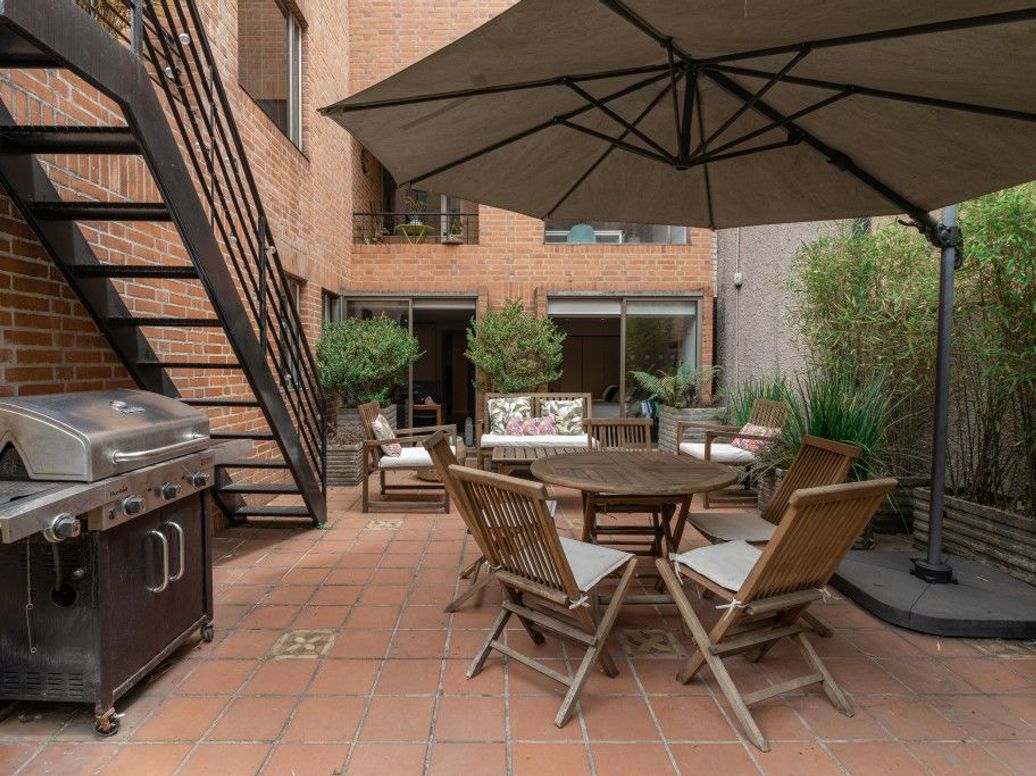 Apartamento de 3 alcobas en venta en Los Rosales, Bogotá, 190 m² · foto 16 de 20