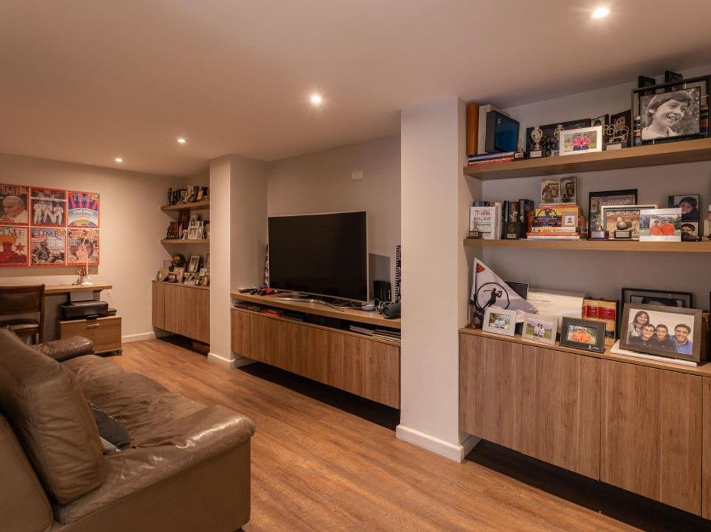 Apartamento de 3 alcobas en venta en Los Rosales, Bogotá, 190 m² · foto 19 de 20
