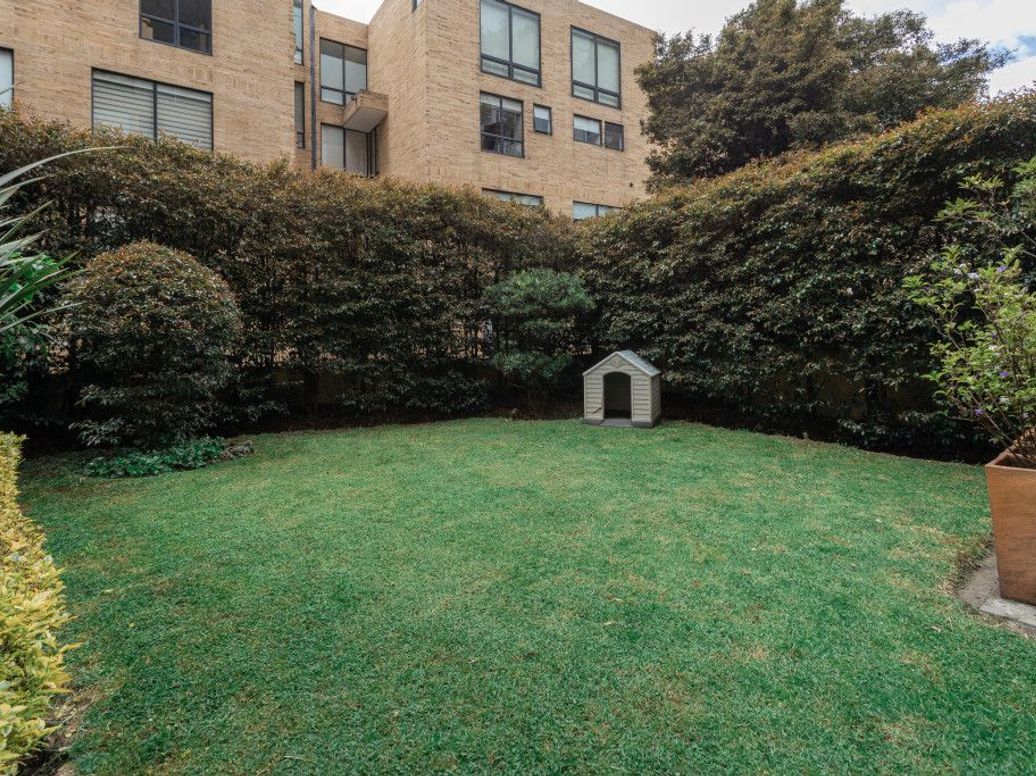 Apartamento de 3 alcobas en venta en Los Rosales, Bogotá, 190 m² · foto 20 de 20