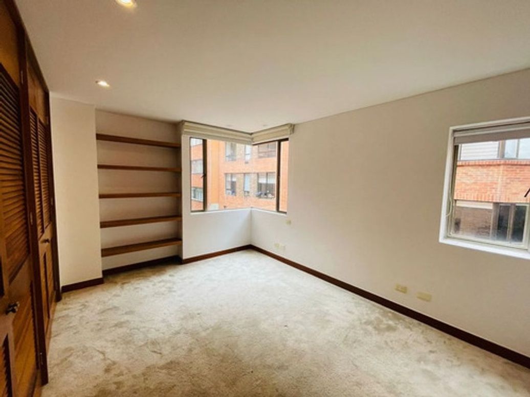 Apartamento de 3 alcobas en arriendo en Bellavista, Bogotá, 230 m² · foto 15 de 20