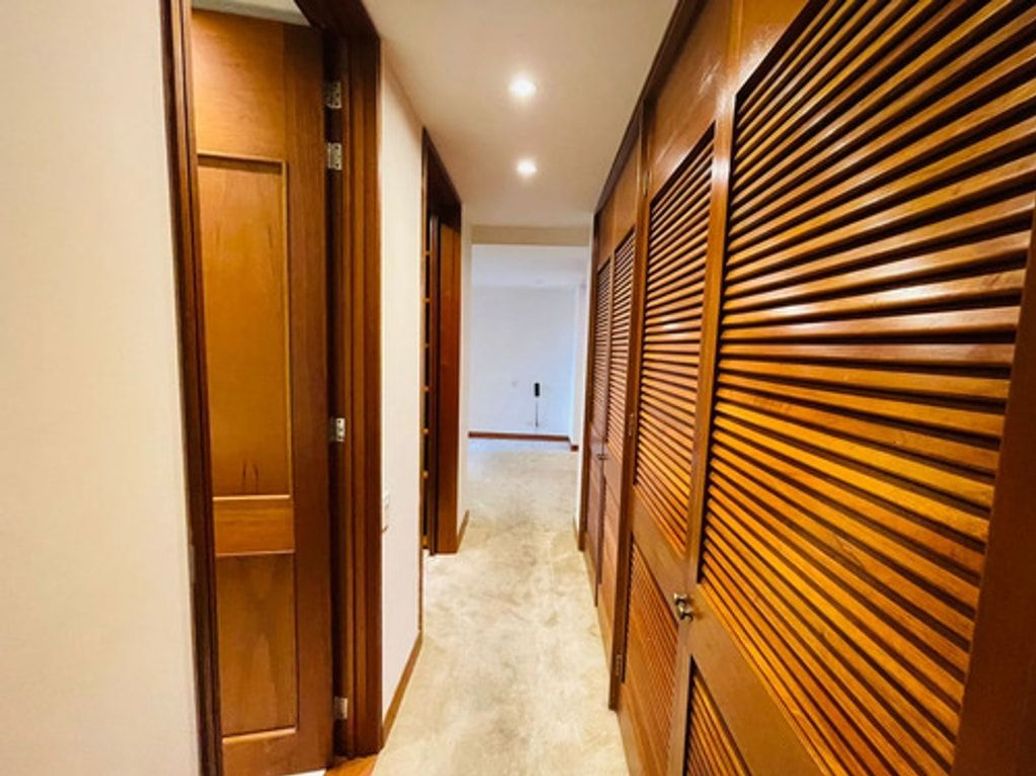 Apartamento de 3 alcobas en arriendo en Bellavista, Bogotá, 230 m² · foto 17 de 20