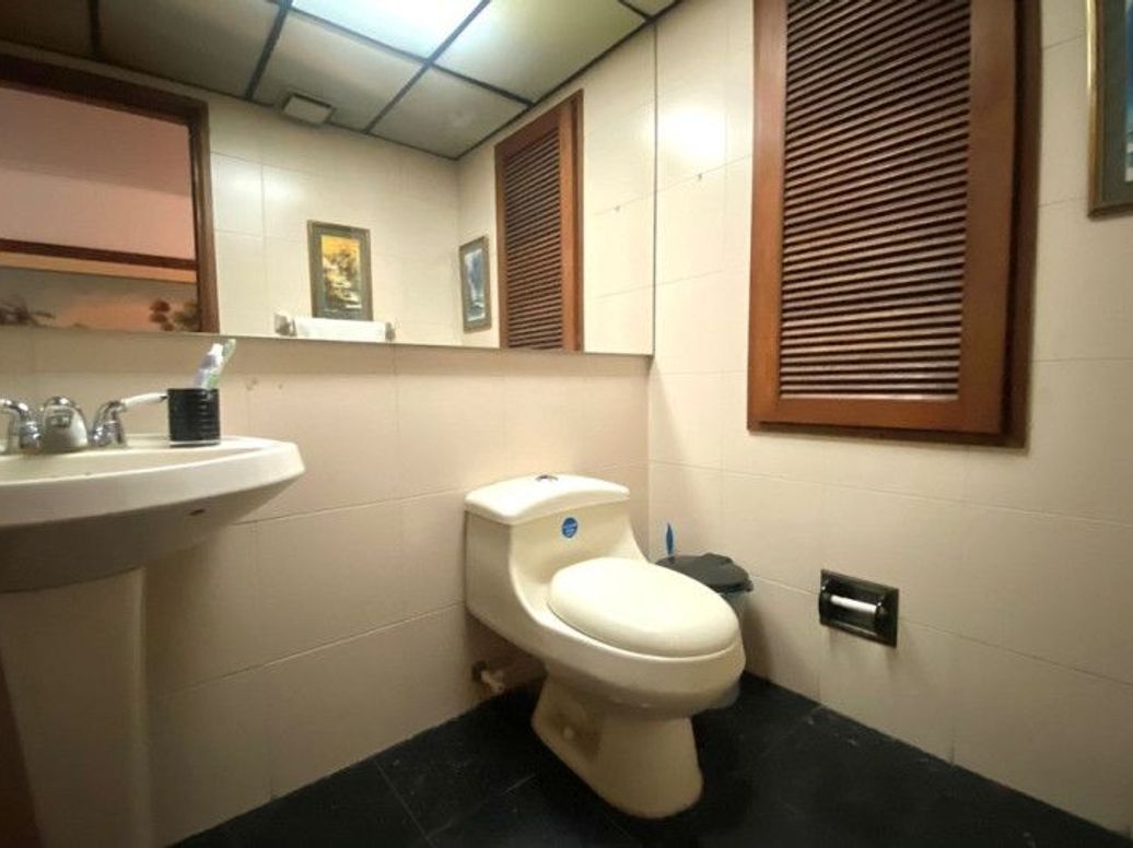 Apartamento de 3 alcobas en venta en El Refugio, Bogotá, 172 m² · foto 12 de 20