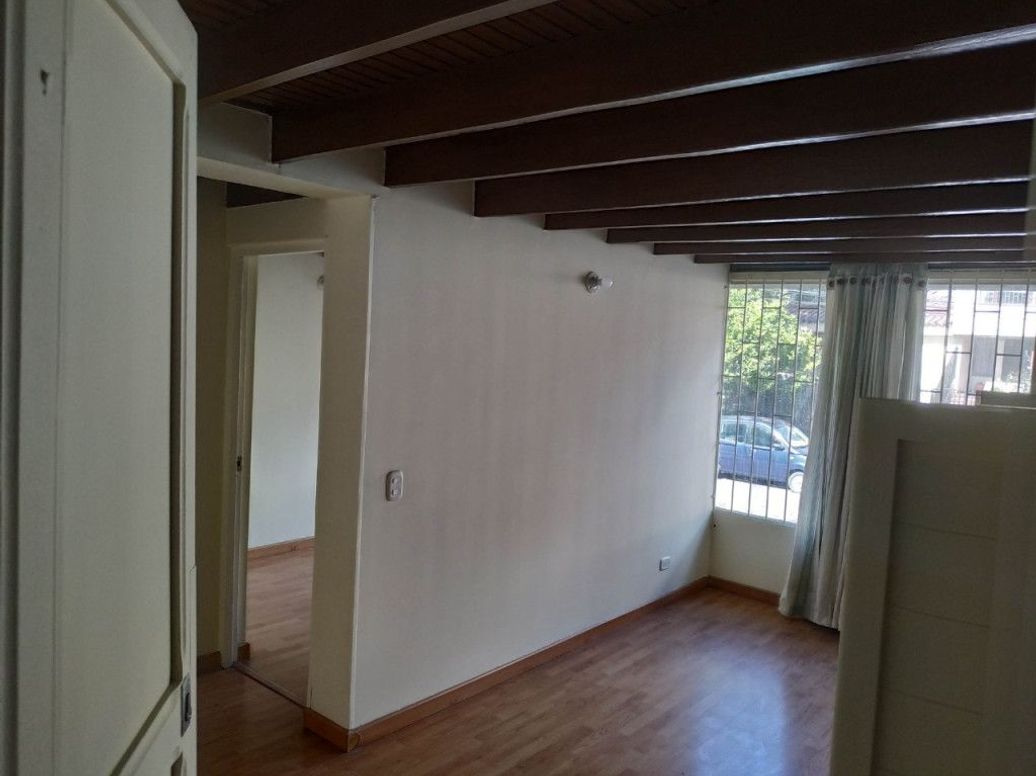 Apartaestudio en arriendo en Caobos Salazar, Bogotá, 31 m² · foto 8 de 18