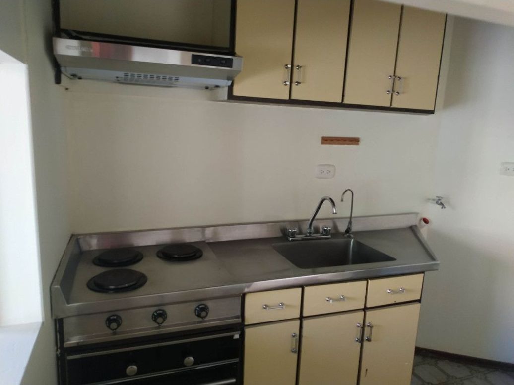 Apartaestudio en arriendo en Caobos Salazar, Bogotá, 31 m² · foto 15 de 18