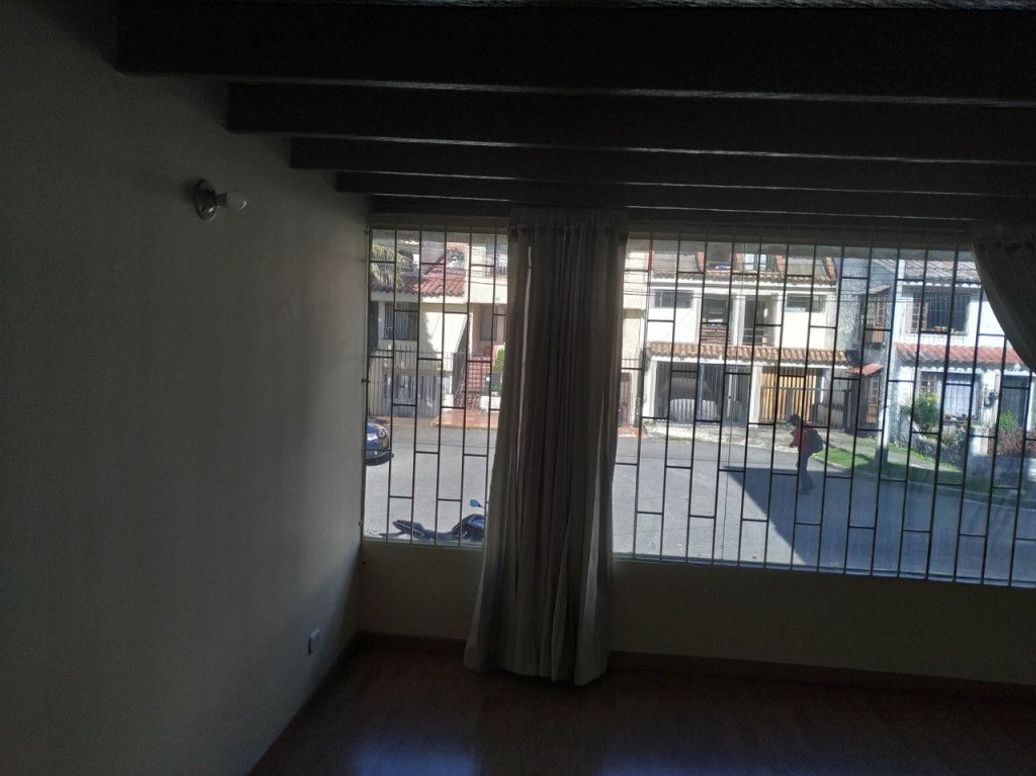 Apartaestudio en arriendo en Caobos Salazar, Bogotá, 31 m² · foto 6 de 18