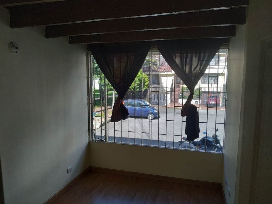 Apartaestudio en arriendo en Caobos Salazar, Bogotá, 31 m² · foto 13 de 18