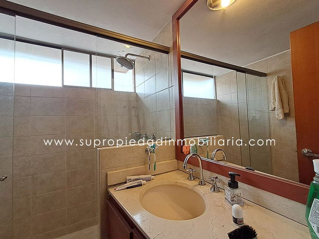 Casa de 3 alcobas en venta en El Plan, Bogotá, 132 m² · foto 8 de 17