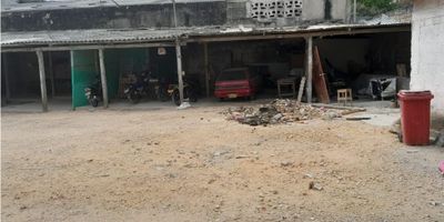 Pie de la Popa - Cartagena

Ideal para almacenamiento, lote de uso comercial, sobre via principal, amplios espacios para parquear, ubicado en zona transitada, sobre via principal, cuenta con 3 oficinas internas y 1 baño.

El canon es + iva,

6550083.
