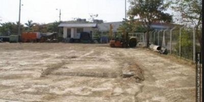 El Bosque - Cartagena

920 metros cuadrados, ubicado en excelente zona industrial, facil acceso a 300 metros del corredor de carga, ideal para inversion, puede servir para parqueadero de vehiculos pesados o cuaquier tipo de inversion en zona industrial.

6856077.
