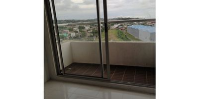 Apartamento en venta  Bellavista - Cartagena 

Apartamento de 3 alcobas y 2 baños, sala de comedor, balcón, zona de labores, cocina integral, apartamento en excelentes condiciones, cerca de zonas industriales, bodegas, y zonas comerciales, olimpicas cercanas, bancos, supermercados. 
