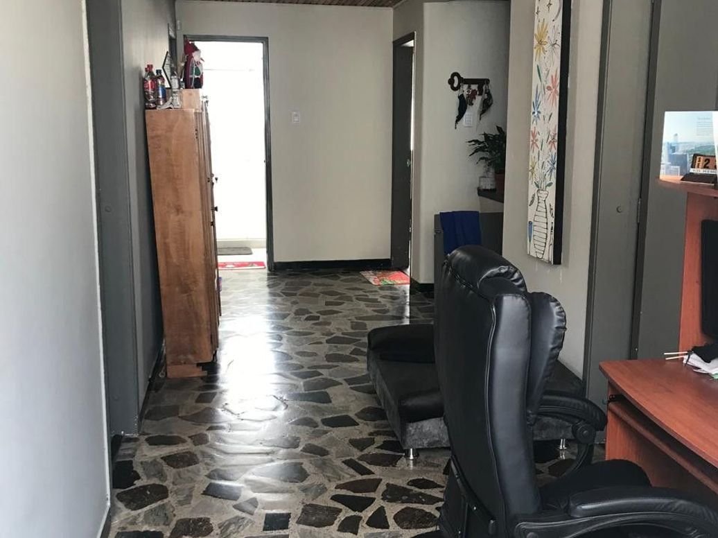 Casa de 4 alcobas en venta en San Cipriano, Bogotá, 398 m² · foto 20 de 20