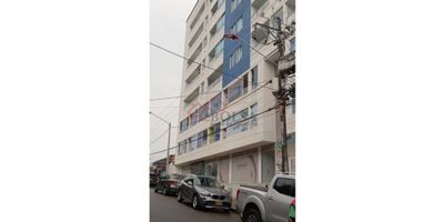 VENDO APARTAMENTO: EN 4 PISO CON EXCELENTE UBICACIÓN, SALA COMEDOR CON BALCON, 2 HABITACIÓN CON CLOSET LA PRINCIPAL CON BAÑO PRIVADO Y VESTIER, COCINA INTEGRAL, ZONA DE LAVANDERIA, ESTUDIO, BAÑO SOCIAL. EN CONJUNTO CERRADO, PARQUEADERO PRIVADO
