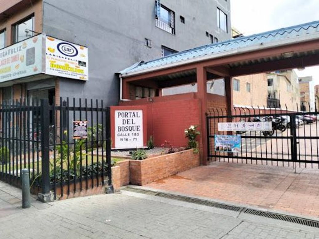Apartamento de 3 alcobas en venta en San Antonio Norte, Bogotá, 60 m² · foto 2 de 20