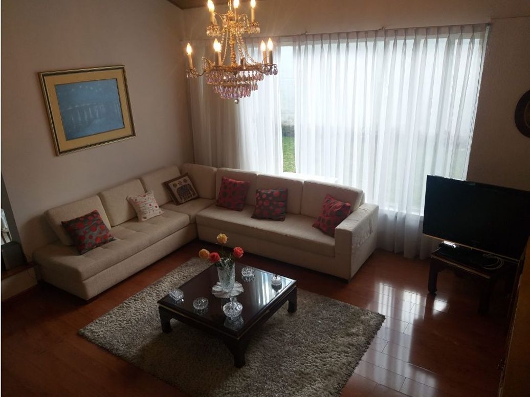Casa de 4 alcobas en venta en Prado Veraniego Sur, Bogotá, 195 m² · foto 3 de 18