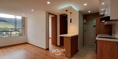 [ARR] ID HOUM: 147606

Entérate de todos los beneficios al arrendar con nosotros:
    • Asistencia e intermediación con el propietario
    • Firma tu contrato online
    • Arrienda sin burocracia, sin papeleos ni notarías

Departamento en arriendo, ubicado en el barrio San Juan Bosco, La Uribe, con una superficie construida de 35.00 m² y superficie total de 35.00  m². 

Sus principales características son:

    • No amoblado
    • 1 dormitorio
    • 1 baño
    • Admite mascotas
    • Año de construcción: 2023
            
Además, el inmueble cuenta con las siguientes amenidades:

    • Salón de eventos
    • Ascensor
    • Zona de juegos
    • Gimnasio
    • Lavandería
    • Zona de asadores

Si arriendas con nosotros, te brindamos asesoría personalizada durante todo el proceso.

Requisitos para arrendar con nosotros:

    • Arrienda sin codeudor*, fácil, rápido y seguro
    • Demuestra un ingreso mensual neto de al menos 2.5 veces el valor del arriendo (los ingresos mensuales se pueden complementar por las personas que vivirán en este inmueble)
    • Completa tu información básica y mándanos tus extractos bancarios o documentos que demuestren tus ingresos
    • No debes tener reportes negativos en centrales de crédito
        

IMPORTANTE:

    • Te invitamos a agendar una visita a esta propiedad
    • Si tienes alguna duda por favor puedes solicitar más información desde los portales como también contactarte directamente con nosotros
    
Más que una inmobiliaria, somos Houm.
*Aplican T&C