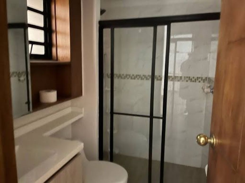 Apartamento de 2 alcobas en venta en Parque Central Bavaria, Bogotá, 110 m² · foto 17 de 20
