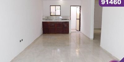 Casa en venta en el sector de puerto Colombia ubicado en el barrio Bello Mar, cuenta con un área aproximada de 75 mt2, distribuidos en 2 habitaciones, 1 baño, sala-comedor, cocina semi integra y zona de labores, lado sombra, buena distribución en sus áreas con buenos y modernos acabados, es fresco y acogedor, su entorno es tranquilo, residencial con cómodas vías de acceso y facilidad al transporte publico cercano, sobre el sector puede encontrar, colegios, canchas de futbol y softball