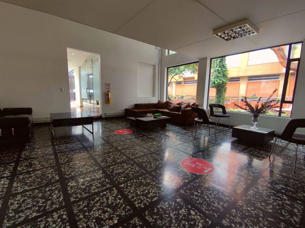 Casa en arriendo en San Patricio, Bogotá · foto 3 de 9