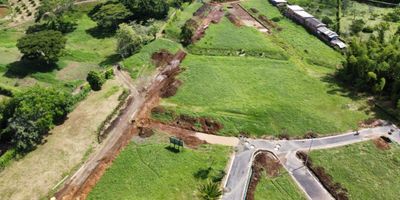 ? LOTE EN VENTA EN RISARALDA, CALDAS | LOTES EN VENTA

Construye tu futuro en este amplio lote ubicado en un entorno tranquilo y de fácil acceso.

? Espacio Ideal: Con 200 m², este lote ofrece múltiples posibilidades para edificar la vivienda o proyecto que siempre soñaste.

? Ubicación Estratégica: Situado en una zona residencial con acceso pavimentado, garantizando comodidad y conectividad.

? Apto para Mascotas: Un espacio perfecto para disfrutar en familia y con tus mascotas.

? Inversión con Potencial: Una excelente oportunidad para quienes buscan un terreno con gran proyección.

? ¡Contáctanos para más información y agenda tu visita!


