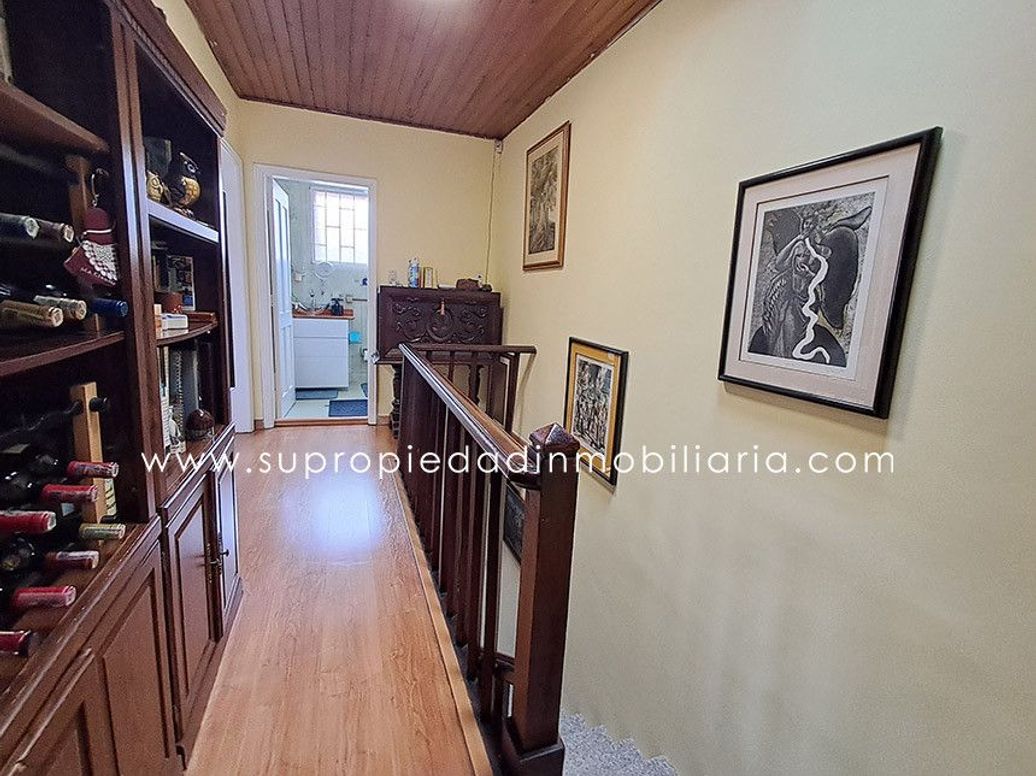 Casa de 4 alcobas en venta en San Luis, Bogotá, 270 m² · foto 15 de 20