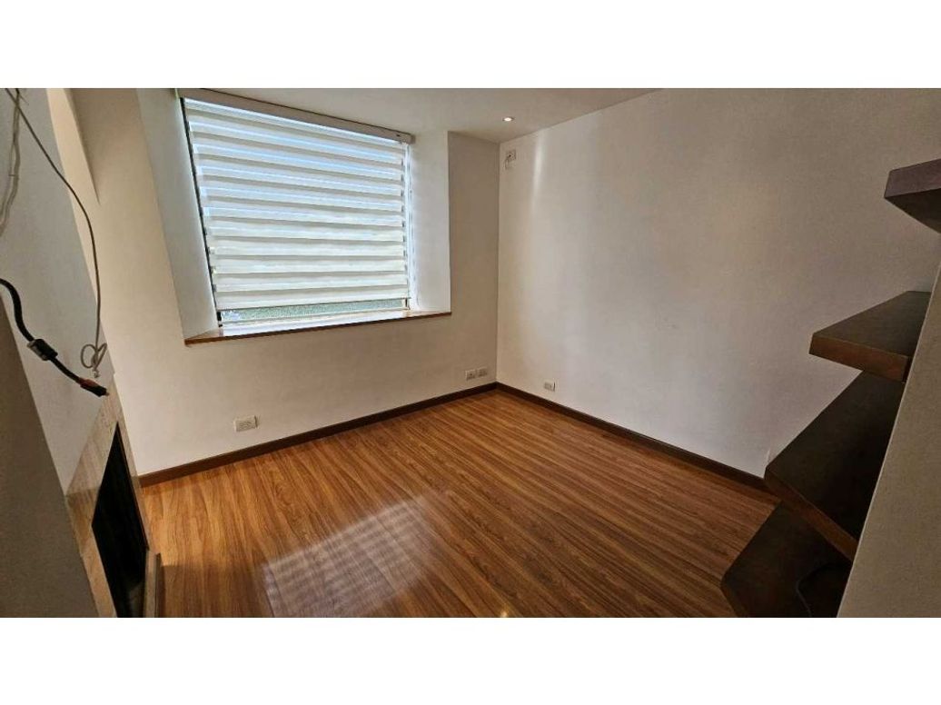Casa de 4 alcobas en venta en Guaymaral, Bogotá, 550 m² · foto 11 de 20
