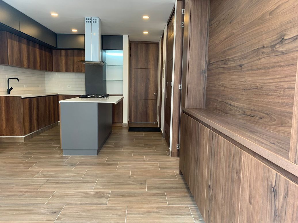 Apartamento de 1 alcoba en venta en Rincon Del Chicó, Bogotá, 45 m² · foto 5 de 8