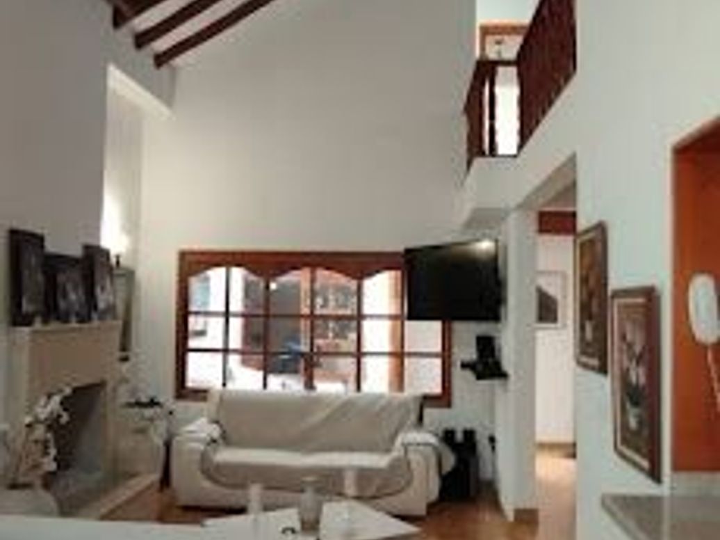 Casa de 4 alcobas en venta en El Recreo De Los Frailes, Bogotá, 189 m² · foto 5 de 20