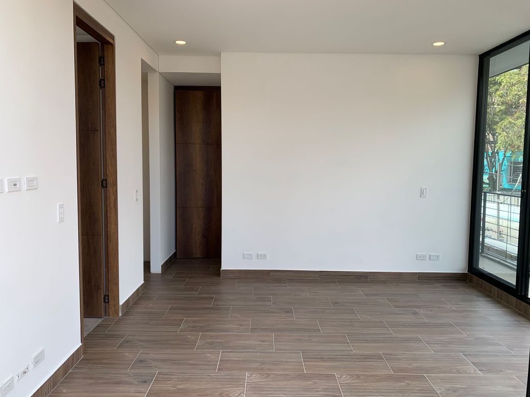 Apartamento de 2 alcobas en venta en Rincon Del Chicó, Bogotá, 69 m² · foto 4 de 7