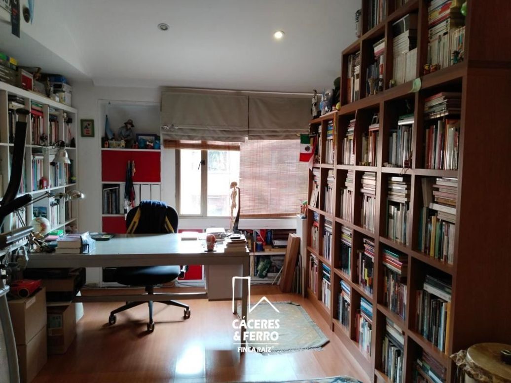 Apartamento de 3 alcobas en venta en Santa Coloma, Bogotá, 107 m² · foto 8 de 20