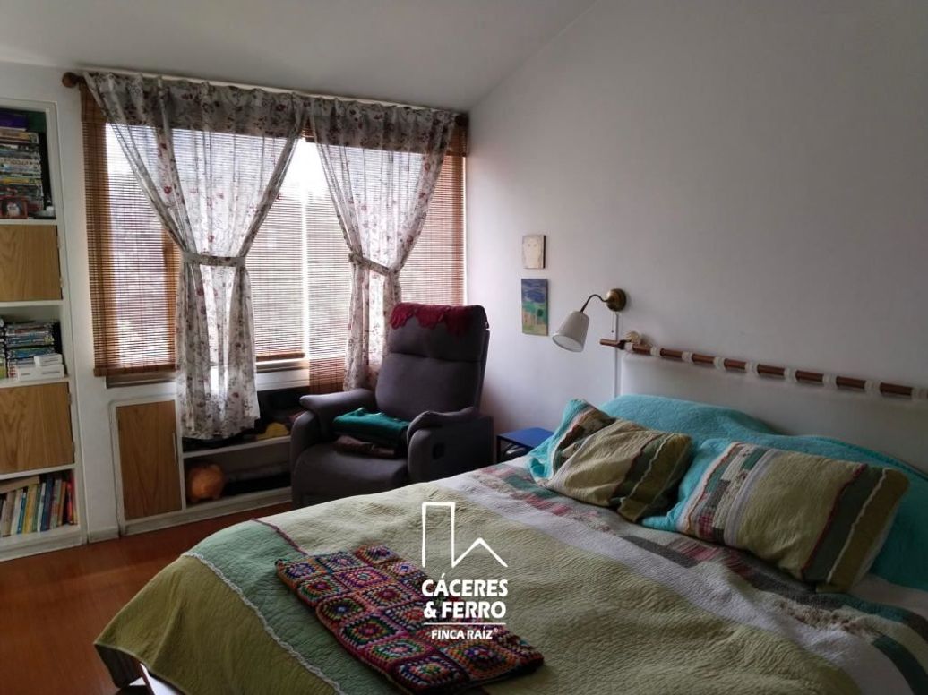 Apartamento de 3 alcobas en venta en Santa Coloma, Bogotá, 107 m² · foto 11 de 20