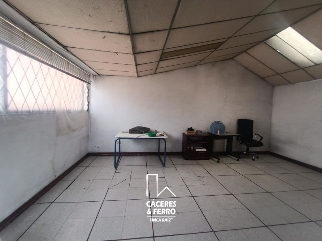 Casa de 5 alcobas en venta en Comuneros, Bogotá, 294 m² · foto 10 de 20