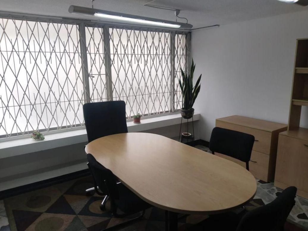 Casa de 5 alcobas en venta en Santa Barbara Oriental, Bogotá, 100 m² · foto 6 de 20