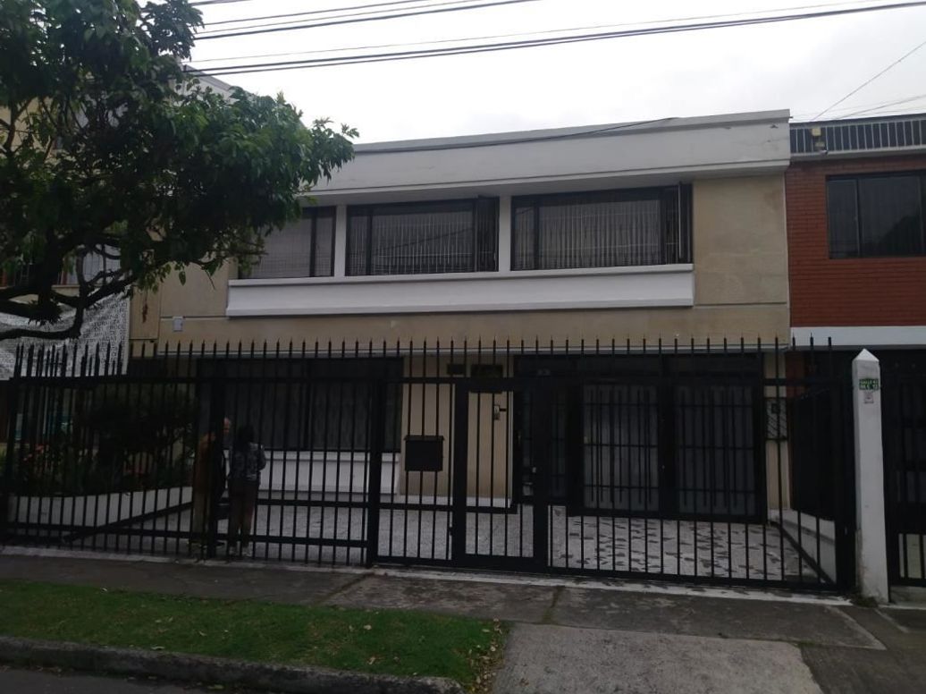 Casa de 5 alcobas en venta en Santa Barbara Oriental, Bogotá, 100 m² · foto 19 de 20