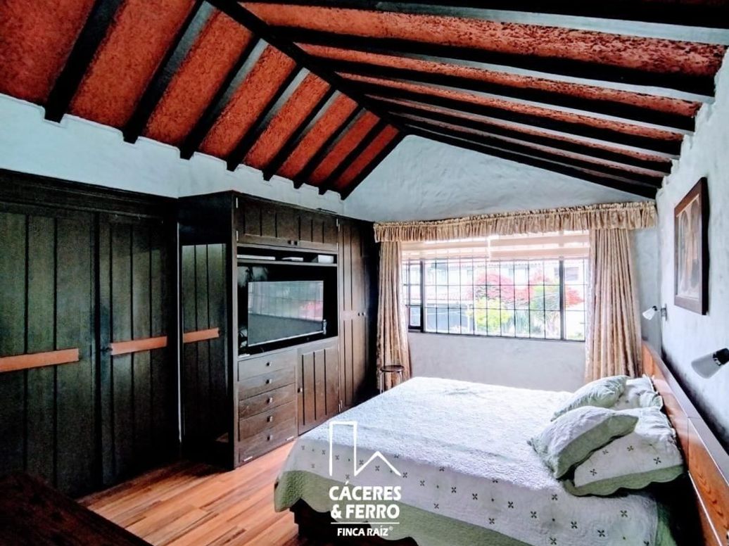 Casa de 3 alcobas en venta en Niza, Bogotá, 300 m² · foto 15 de 20