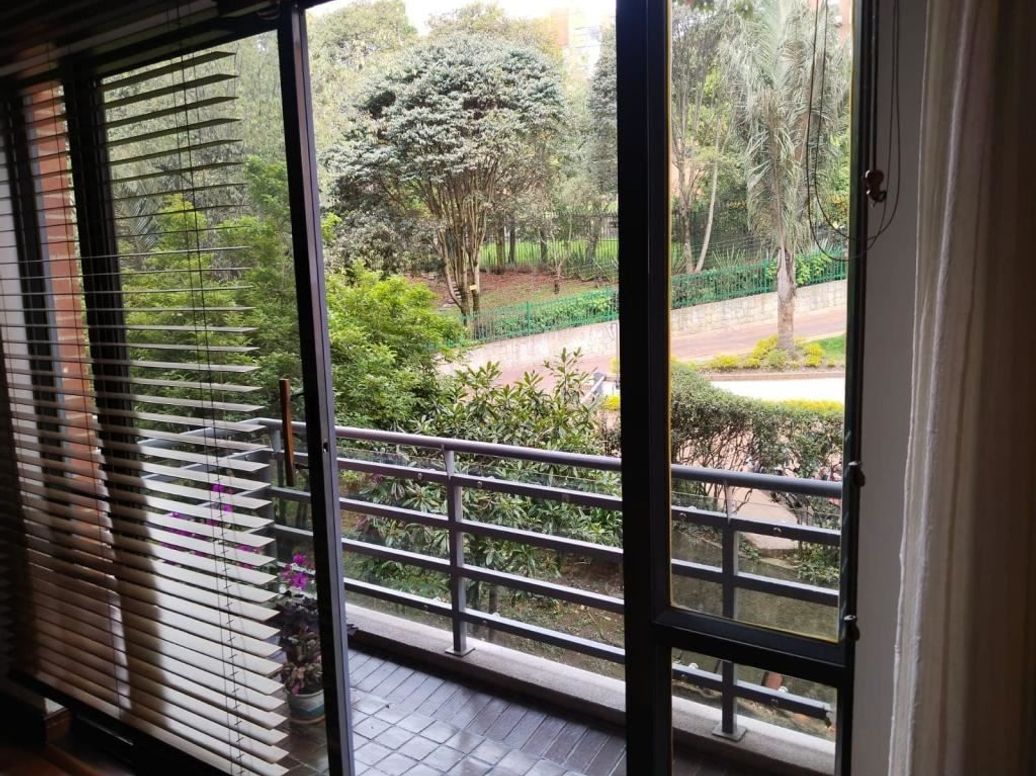 Apartamento de 4 alcobas en venta en Niza, Bogotá, 200 m² · foto 7 de 20