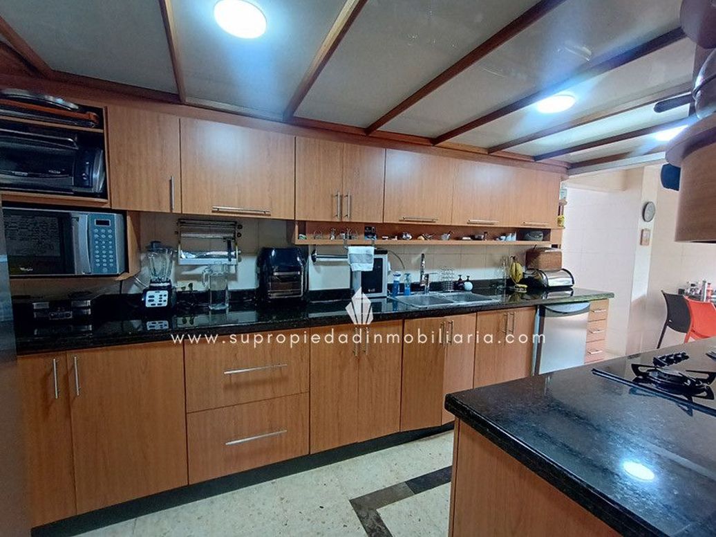 Casa de 4 alcobas en venta en Niza Suba, Bogotá, 292 m² · foto 11 de 20