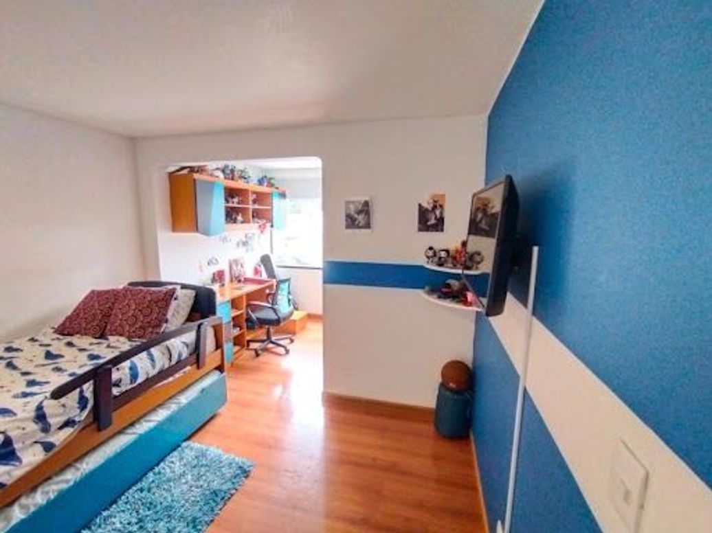 Apartamento de 3 alcobas en venta en Chico Norte Iii, Bogotá, 150 m² · foto 10 de 20