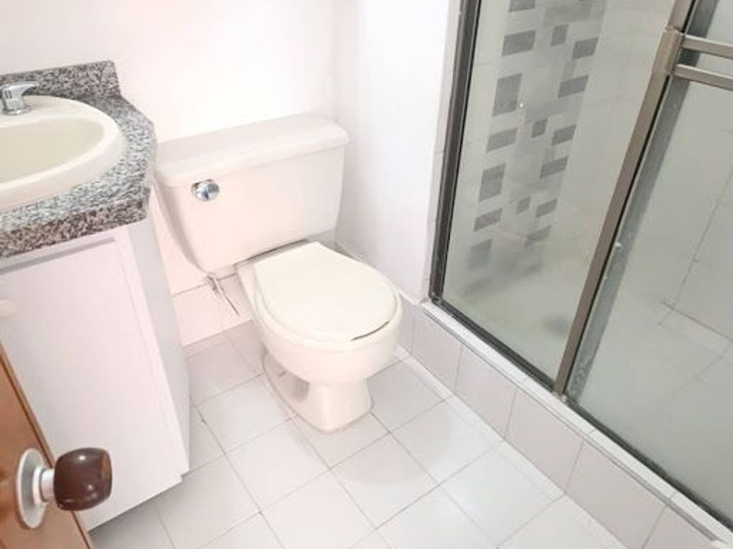 Apartamento de 3 alcobas en venta en Cedritos, Bogotá, 76 m² · foto 14 de 19