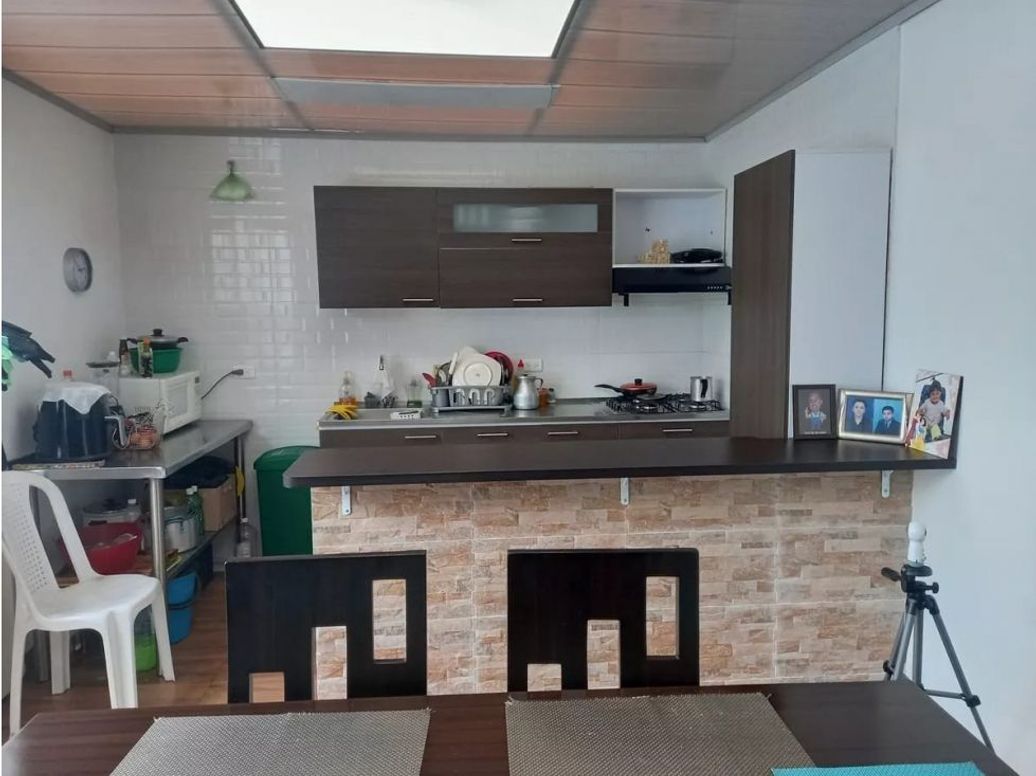 Casa de 6 alcobas en venta en Ciudad Montes, Bogotá, 294 m² · foto 9 de 19