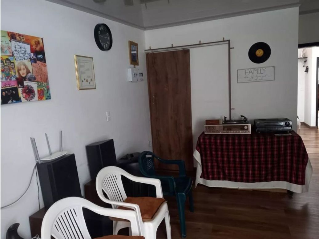 Casa de 6 alcobas en venta en Ciudad Montes, Bogotá, 294 m² · foto 10 de 19