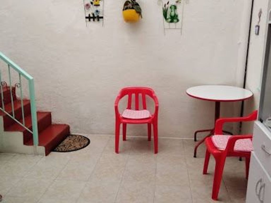 Casa de 6 alcobas en venta en Álamos Norte, Bogotá, 180 m² · foto 18 de 20