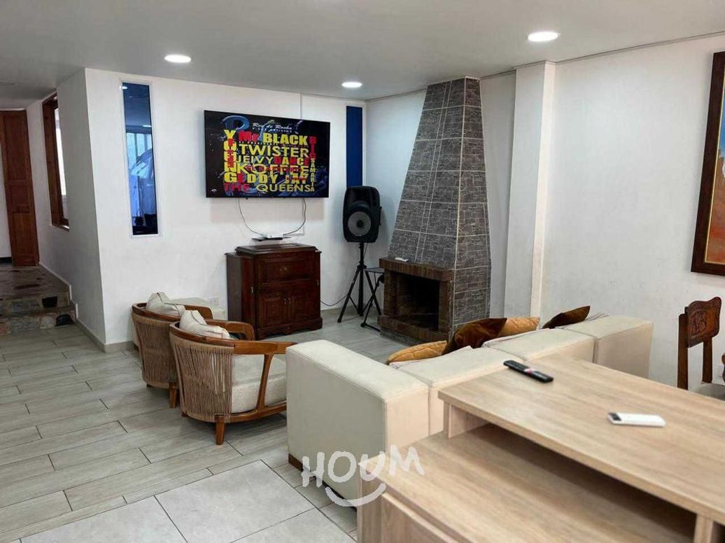 Casa de 4 alcobas en venta en Normandia Occidental, Bogotá, 186 m² · foto 2 de 20