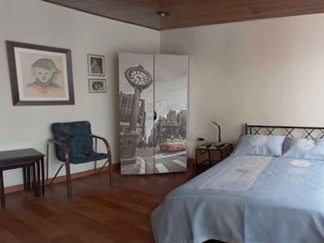 Casa de 6 alcobas en venta en La Castellana, Bogotá, 226 m² · foto 4 de 20